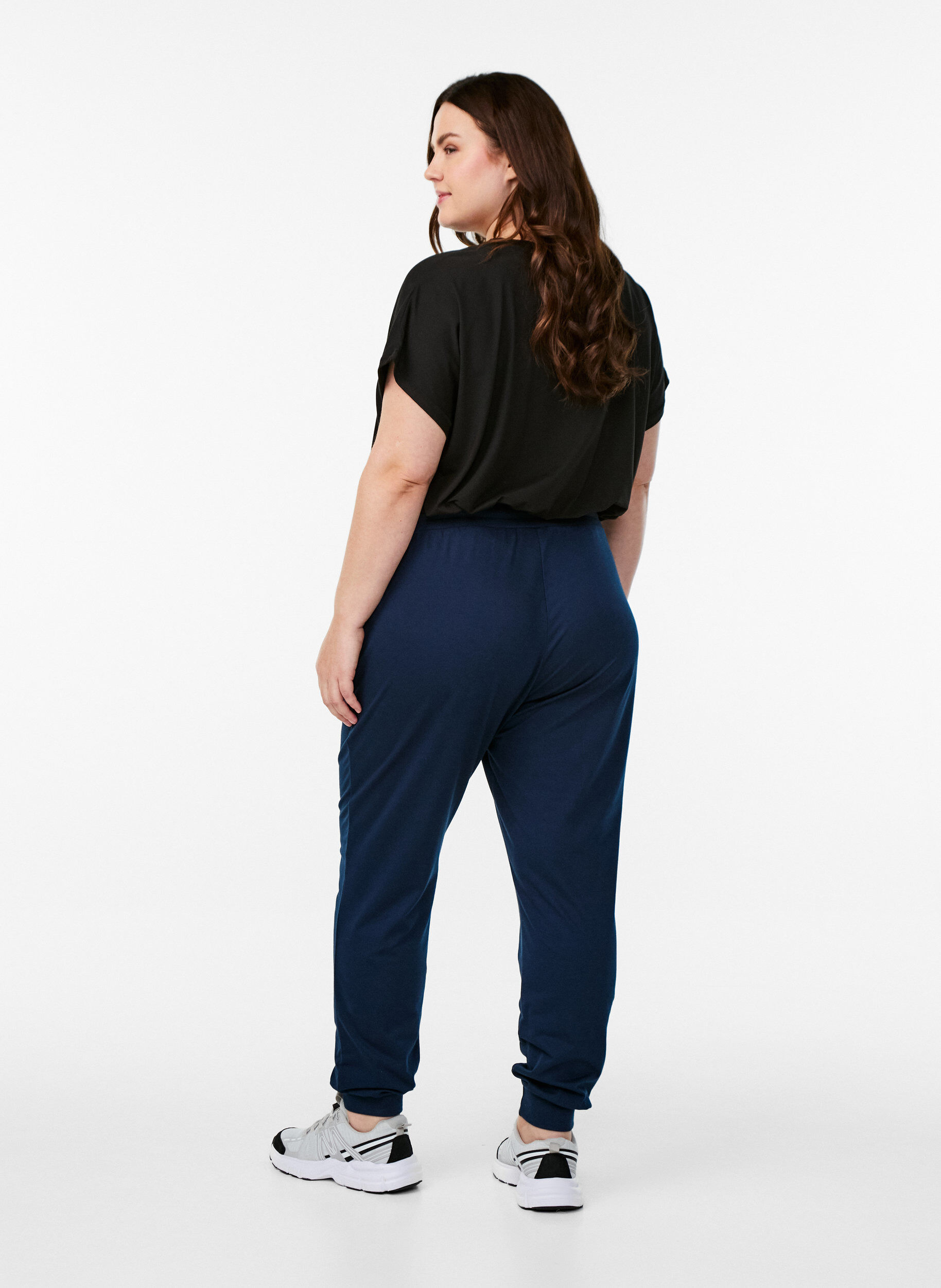 Zizzifashion Loose tracksuit trousers with pockets, Blue, Model image number 1