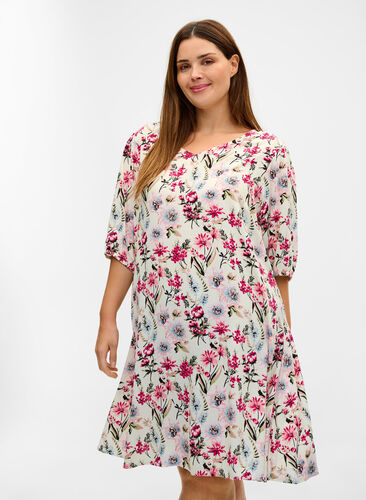 Floral viscose dress with 2/4-length sleeves, Bright White AOP, Model image number 0