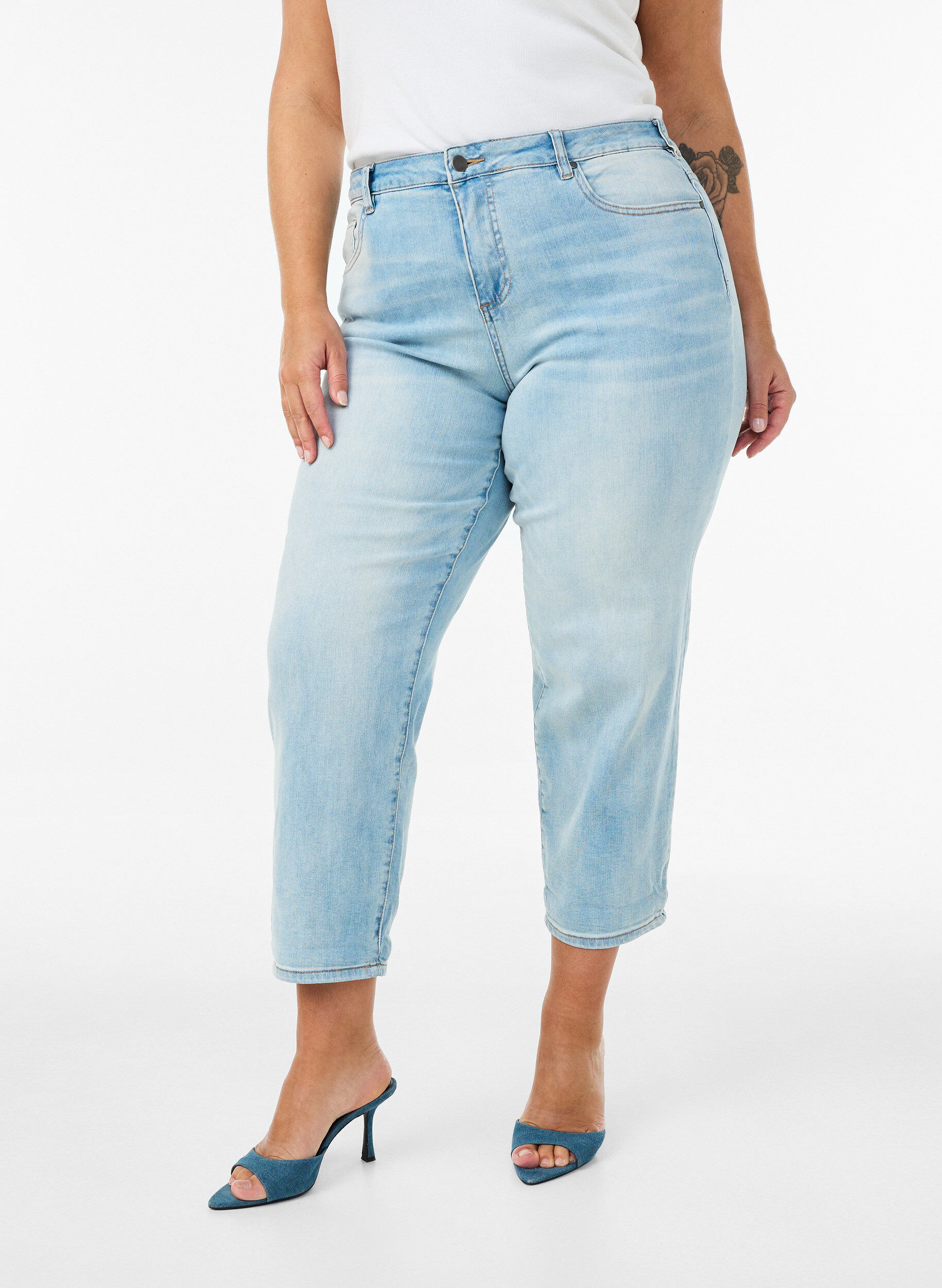 Zizzifashion7/8 jeans with rolled up hems and high waist, Light Blue, Model image number 2