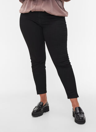 Promotional item - Cropped Amy jeans with slit, Black, Model image number 2