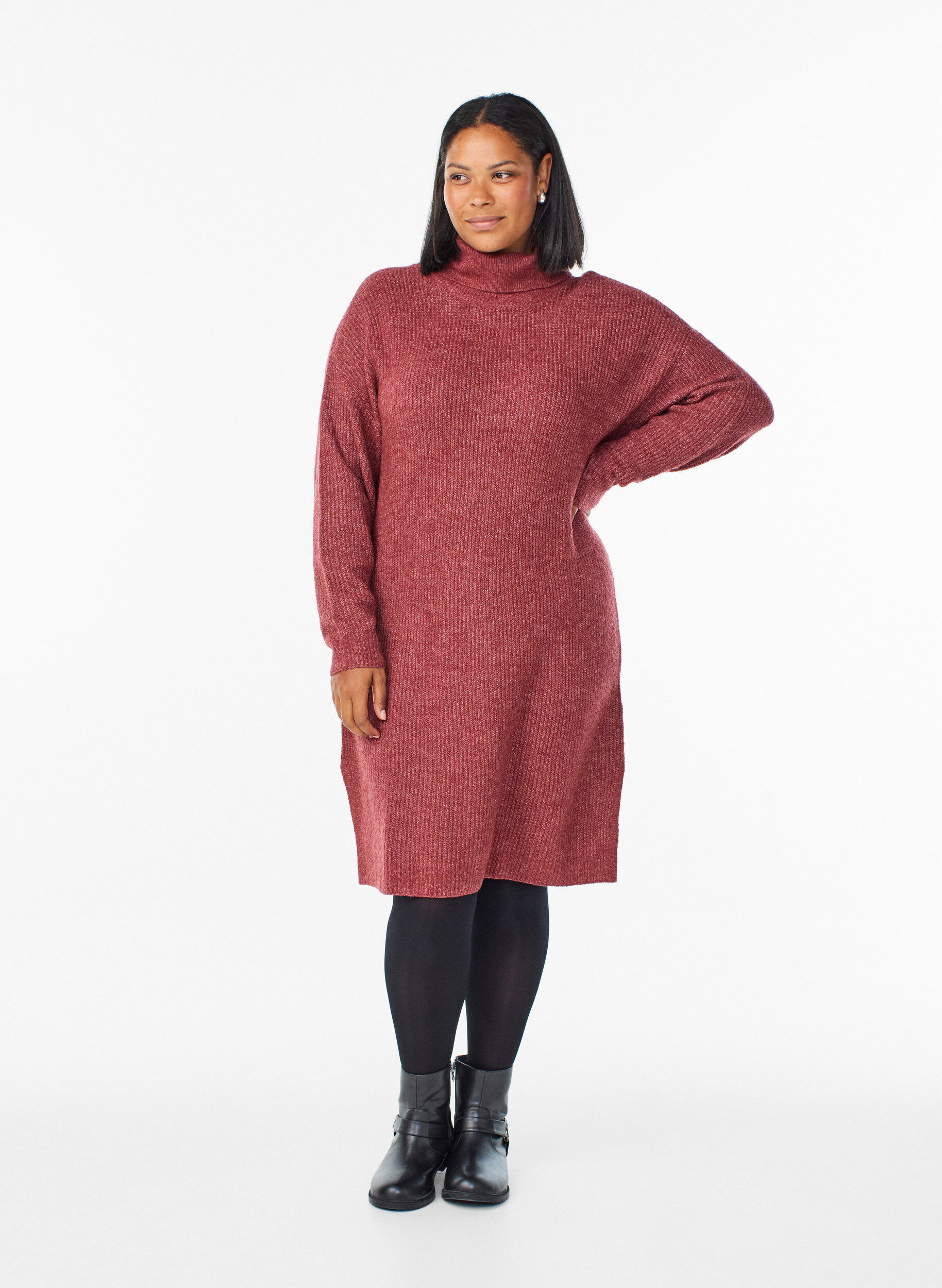 FLASH - Knitted dress with turtleneck, Red, Model