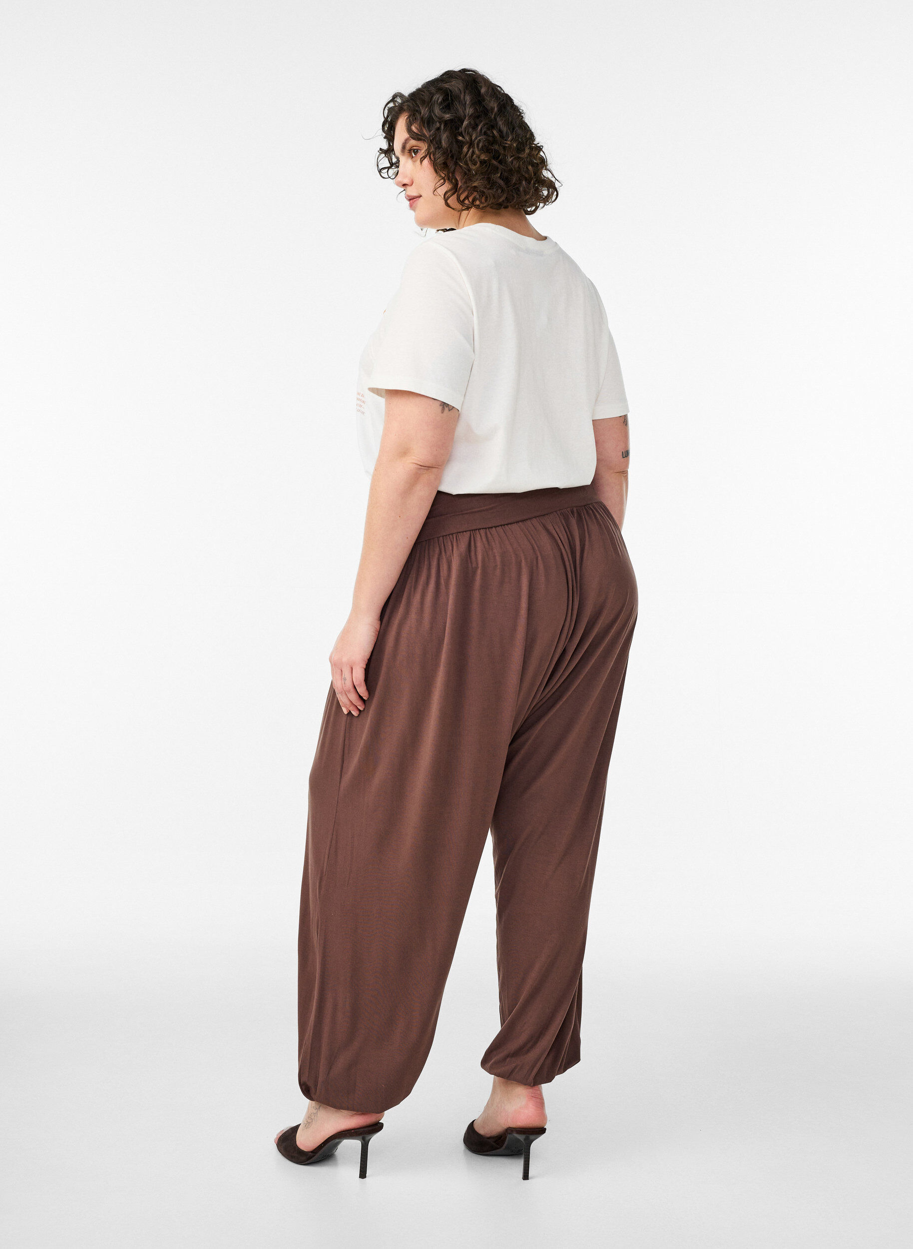 Zizzifashion Loose-fitting harem trousers, Brown, Model image number 1