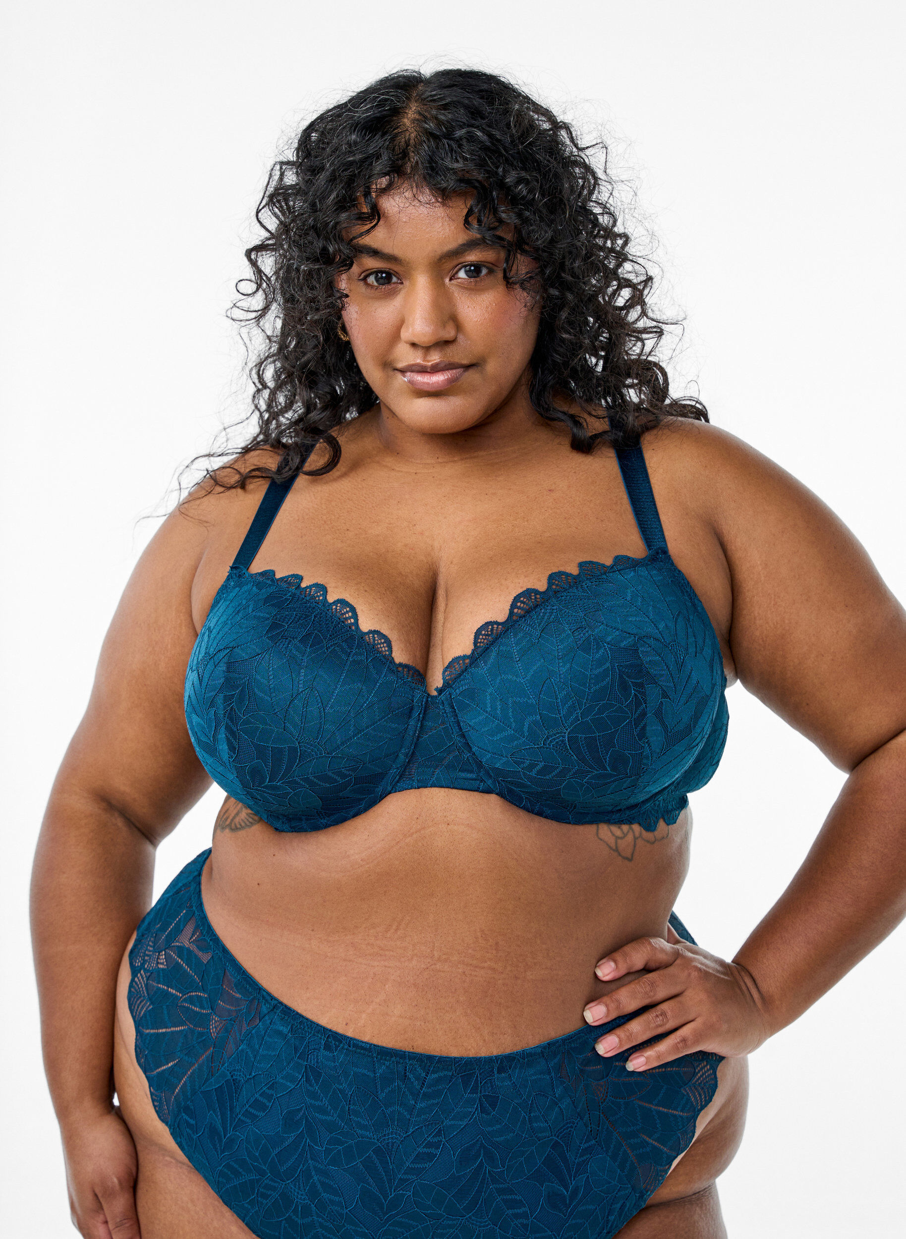 Lace bra with moulded cups, Blue, Model