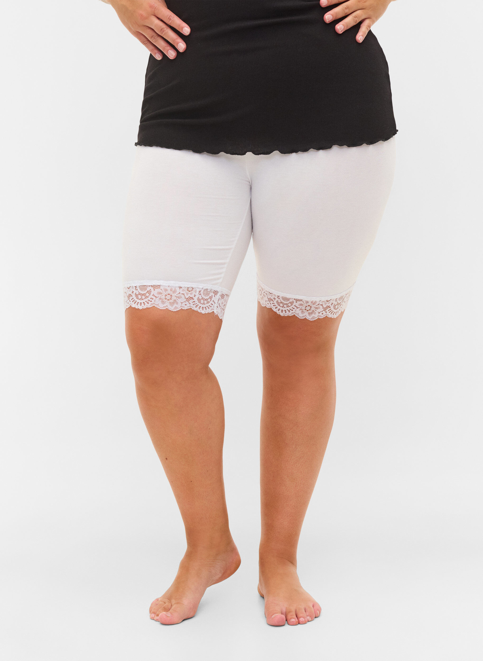 ZizzifashionCycling shorts with lace trim, White, Model image number 2