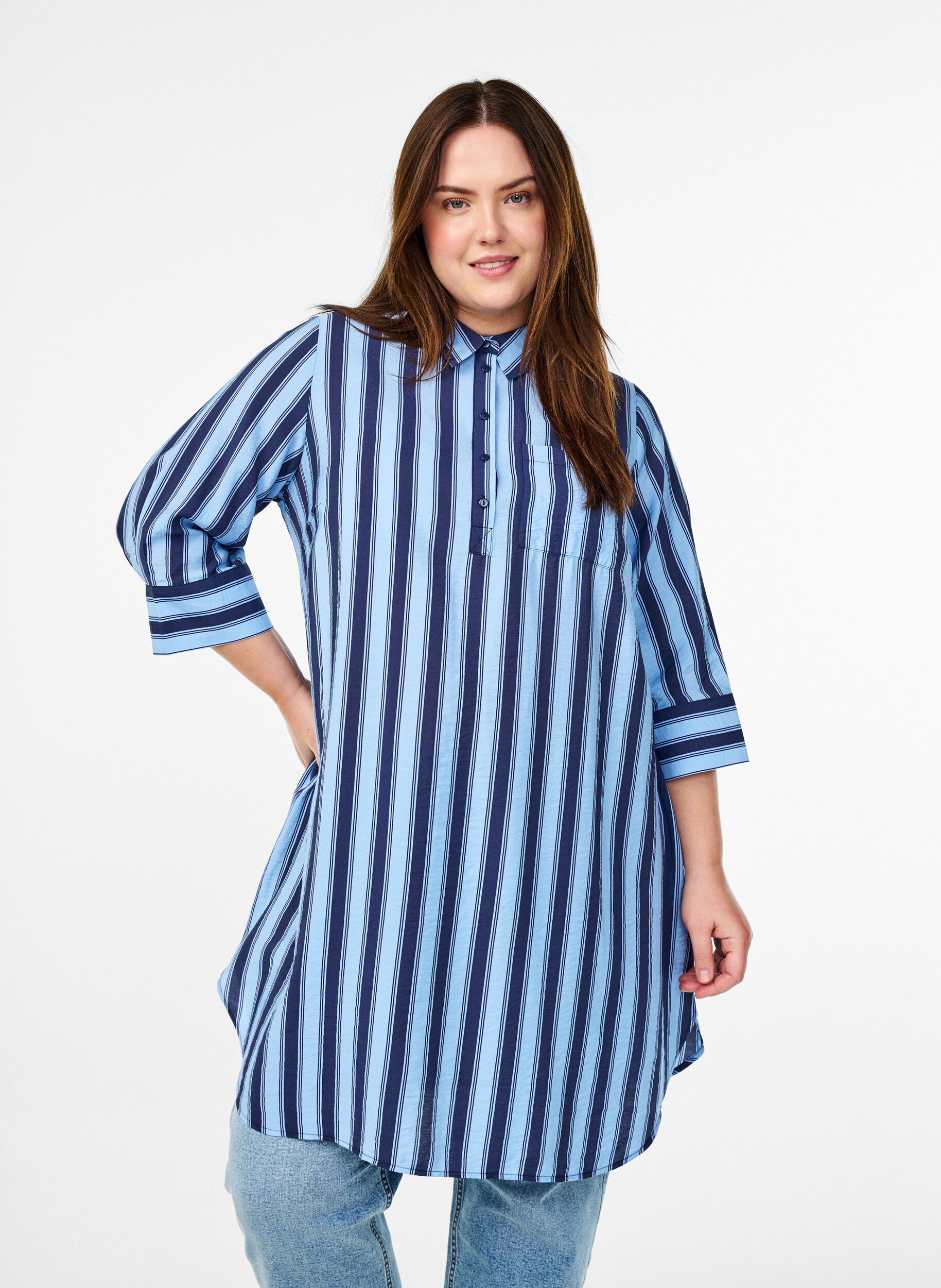 ZizzifashionShort dress with collar and chest pocket, Blue, Model image number 0