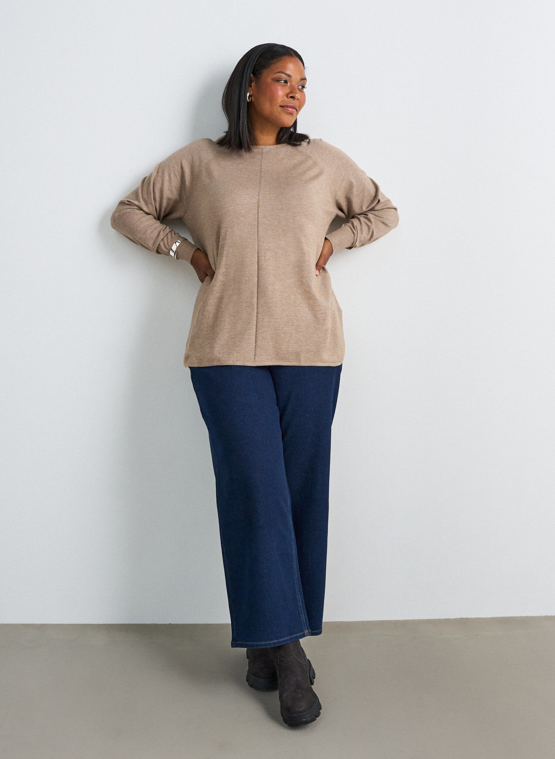 ZizzifashionKnitted blouse with round neck and knitted pattern, Beige, Model image number 1