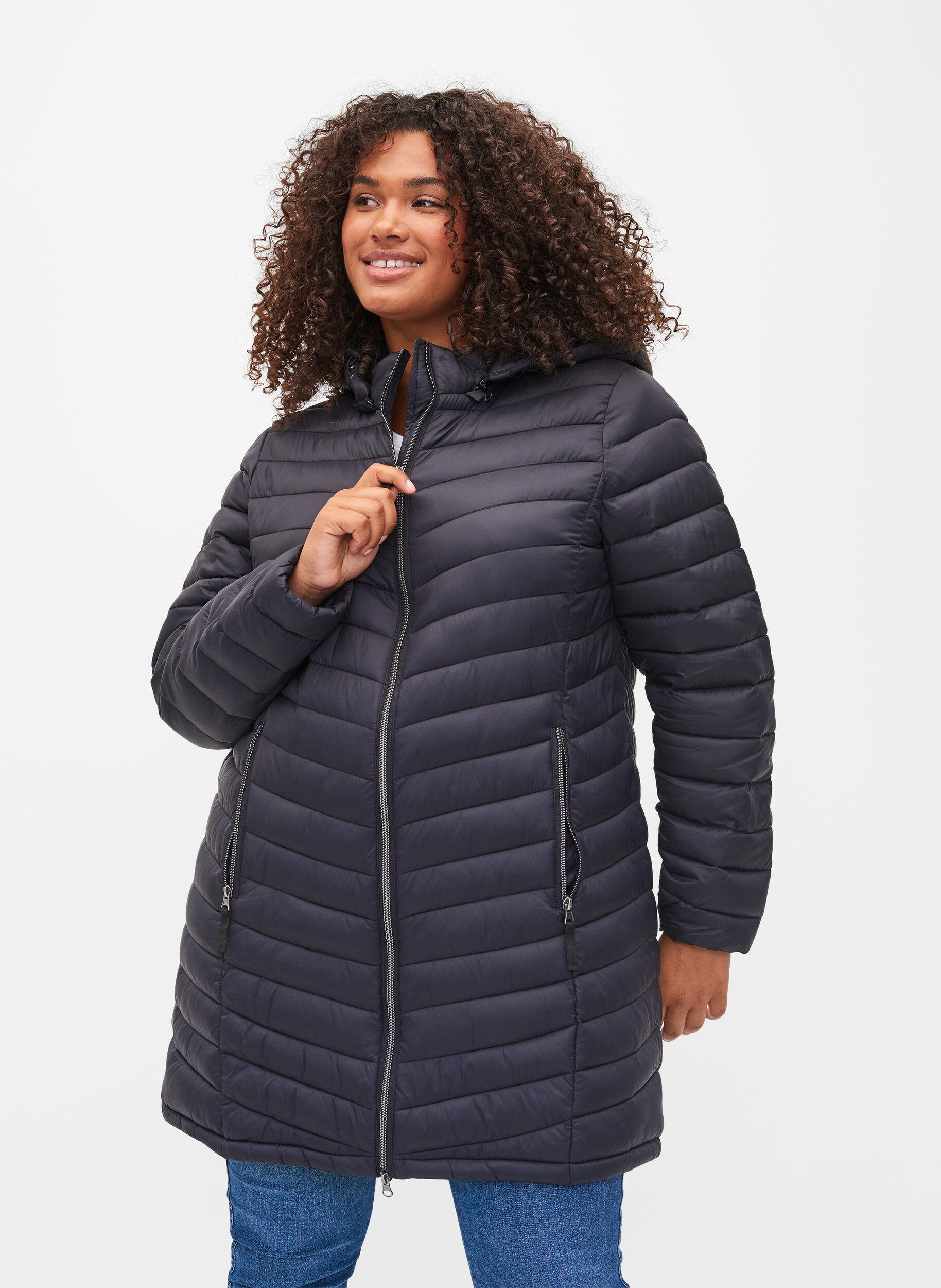 Lightweight jacket with pockets and detachable hood, Black, Model