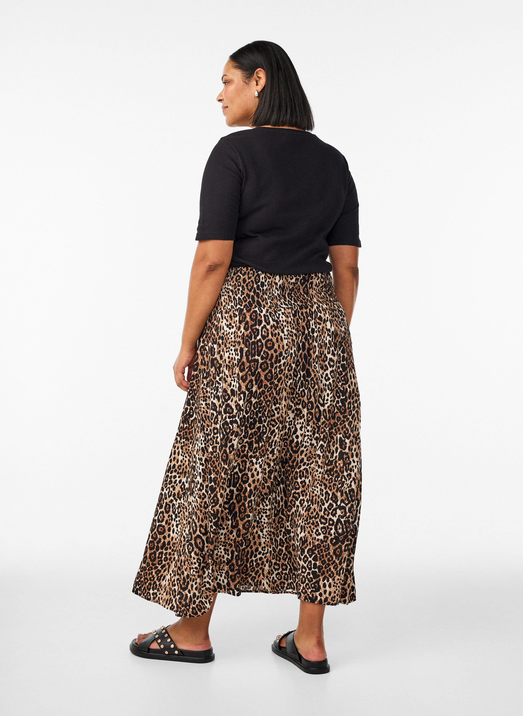 Zizzifashion Viscose maxi skirt with smocking, Brown, Model image number 1