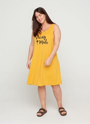 Sleeveless cotton dress in A-line, Mineral Yellow VACAY, Model image number 2