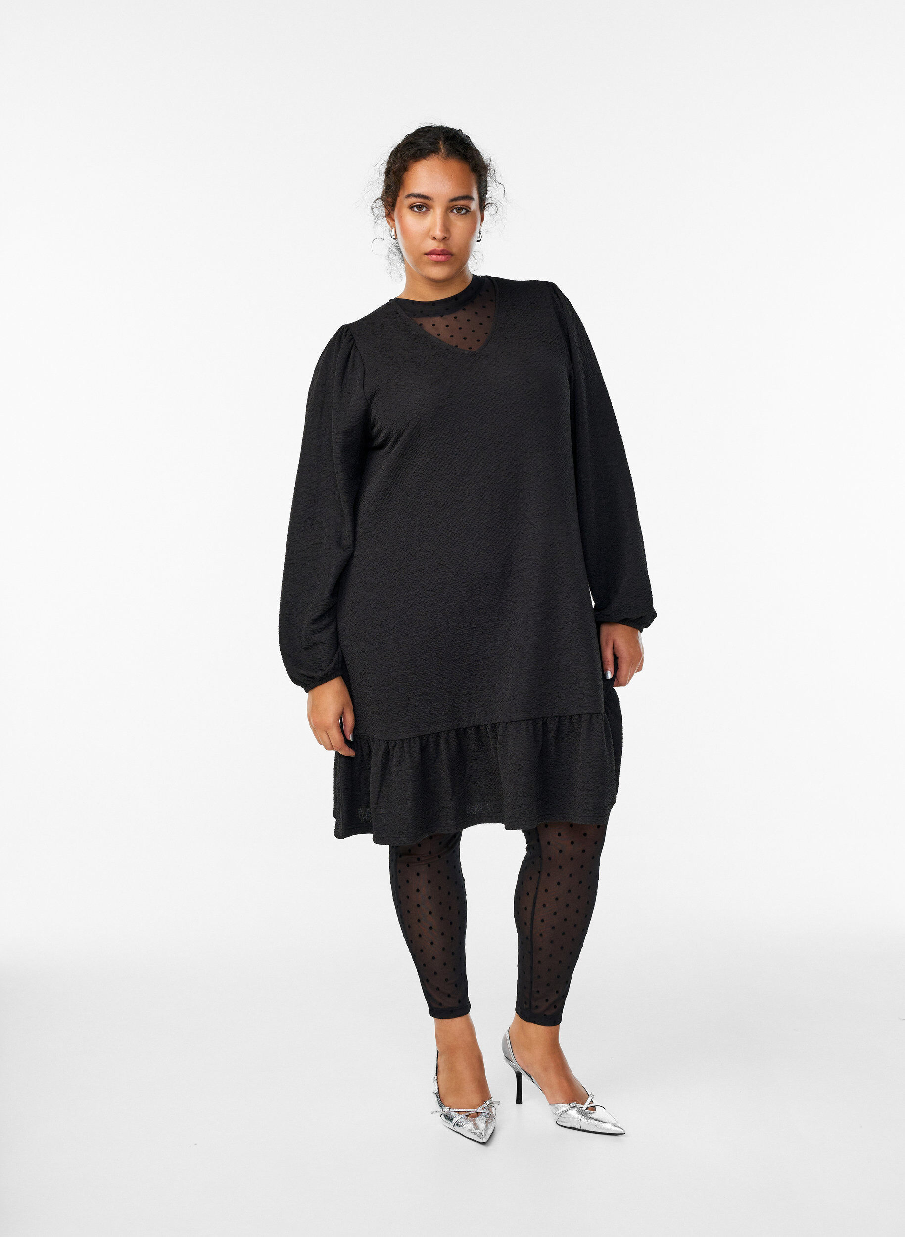 Mesh leggings with velour dots, Black, Model