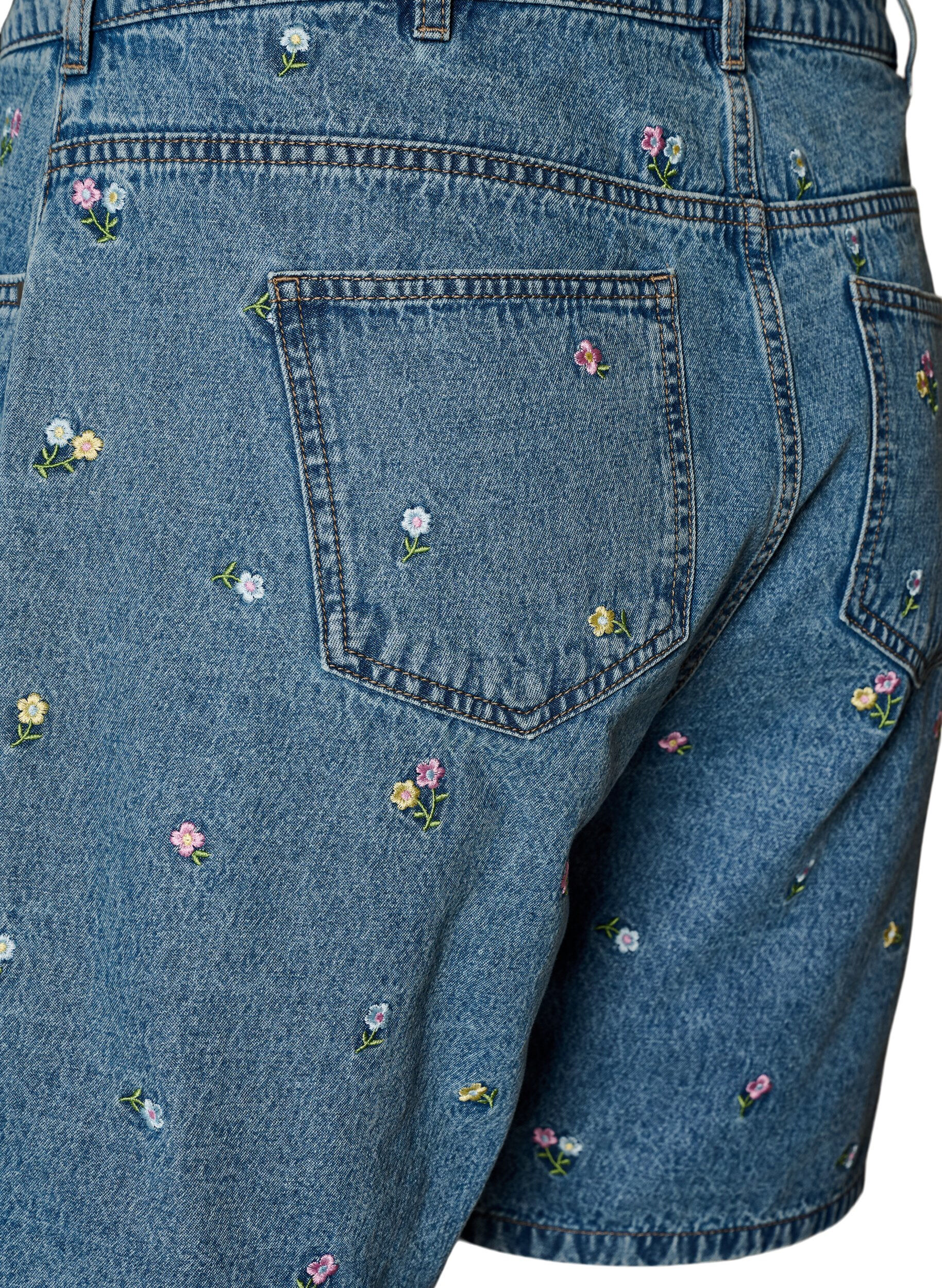 Zizzifashion Denim shorts with embroidered flowers, Light Blue, Packshot image number 3