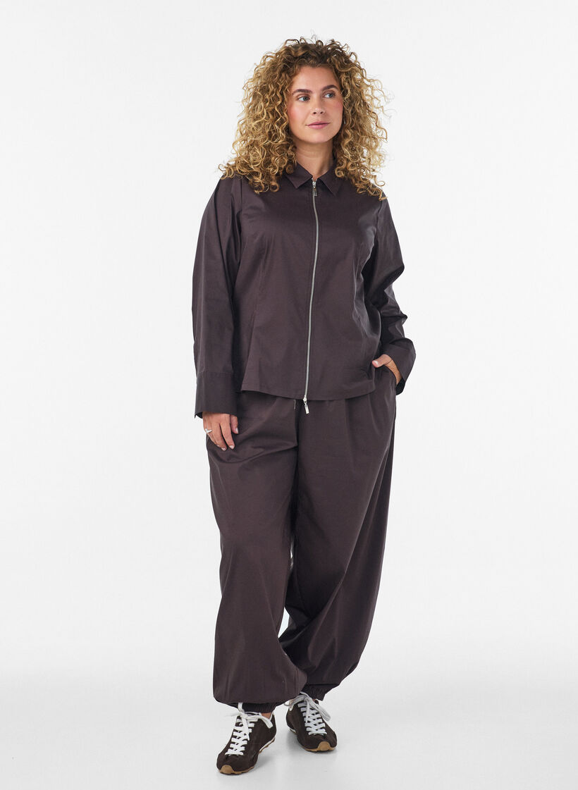 Short shirt with a two-way zip, Brown, Model image number 1