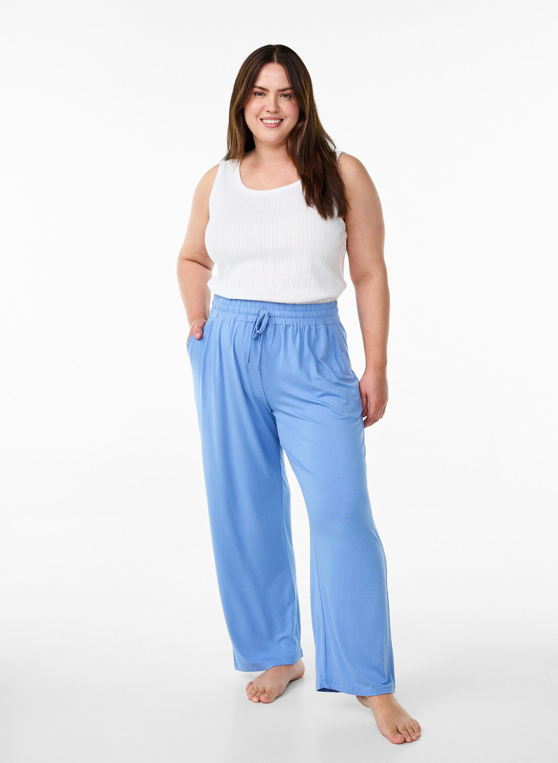 Zizzifashion Loose night trousers in viscose jersey with pockets, Blue, Model image number 0