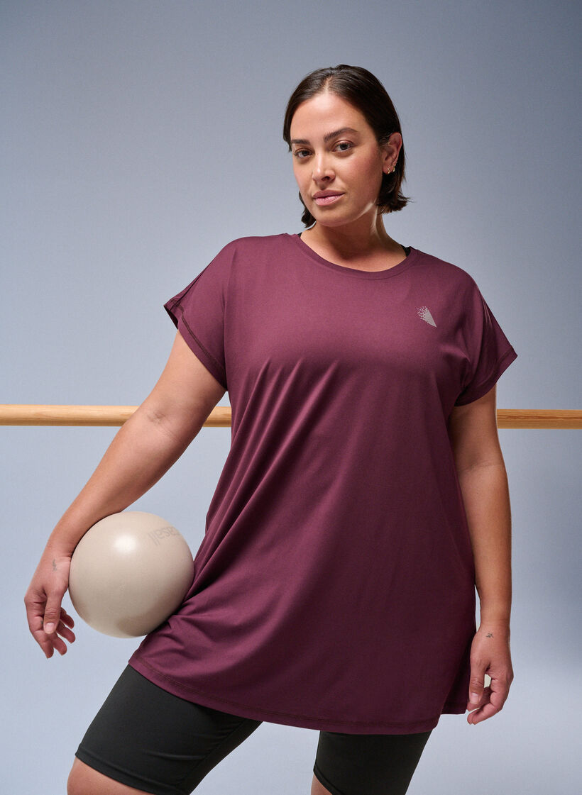 Long workout T-shirt, Red, Image image number 0