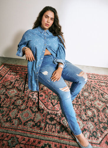 Amy jeans with super slim fit and ripped details, Blue denim, Image image number 0