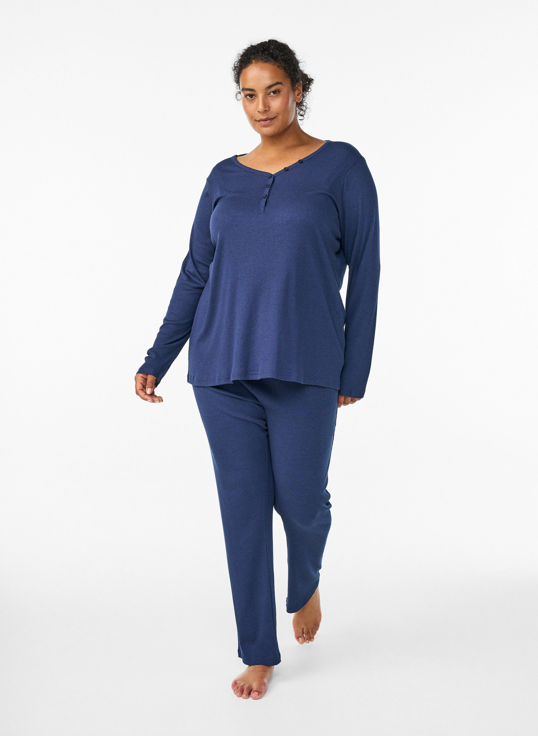 Pyjama bottoms with a ribbed texture and an elasticated waistband, Blue, Model