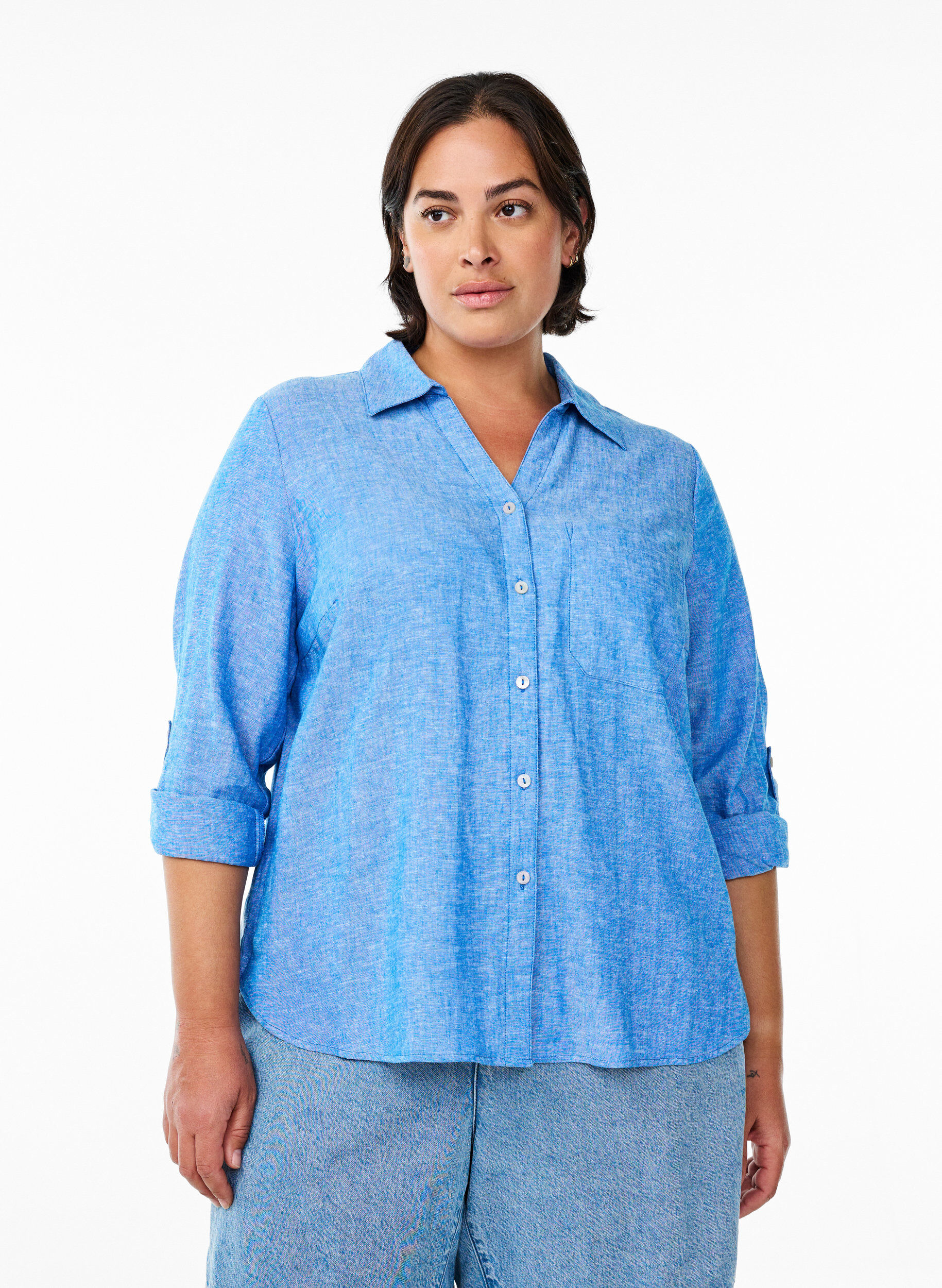 Shirt in linen and viscose with 3/4 sleeves, Blue, Model