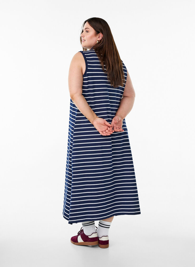 Sleeveless polo dress in midi length, Blue, Model image number 1