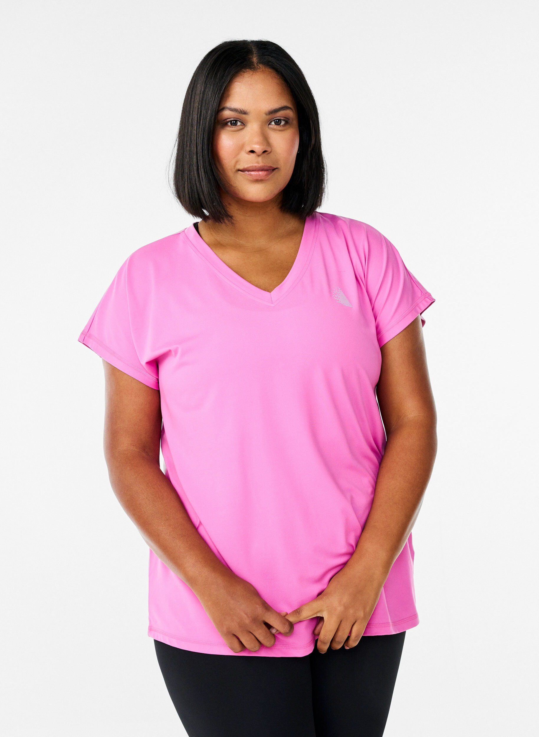 Loose training t-shirt with v-neck, Pink, Model