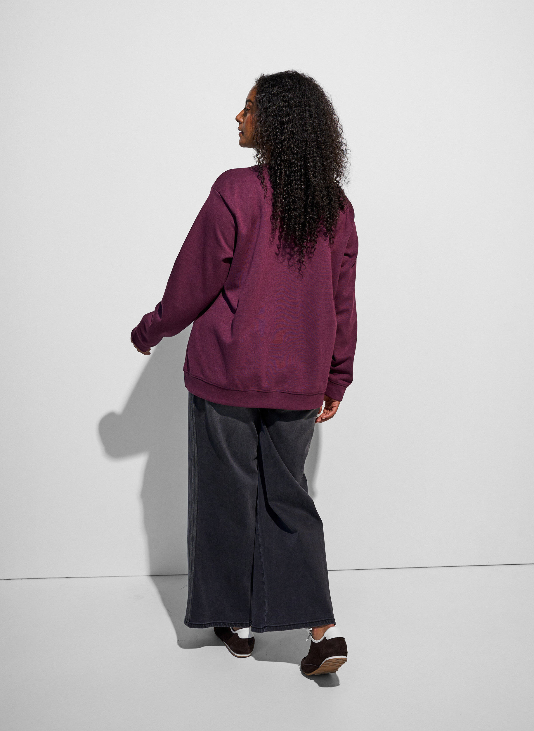 ZizzifashionSweatshirt with crew neck, Red, Model image number 2