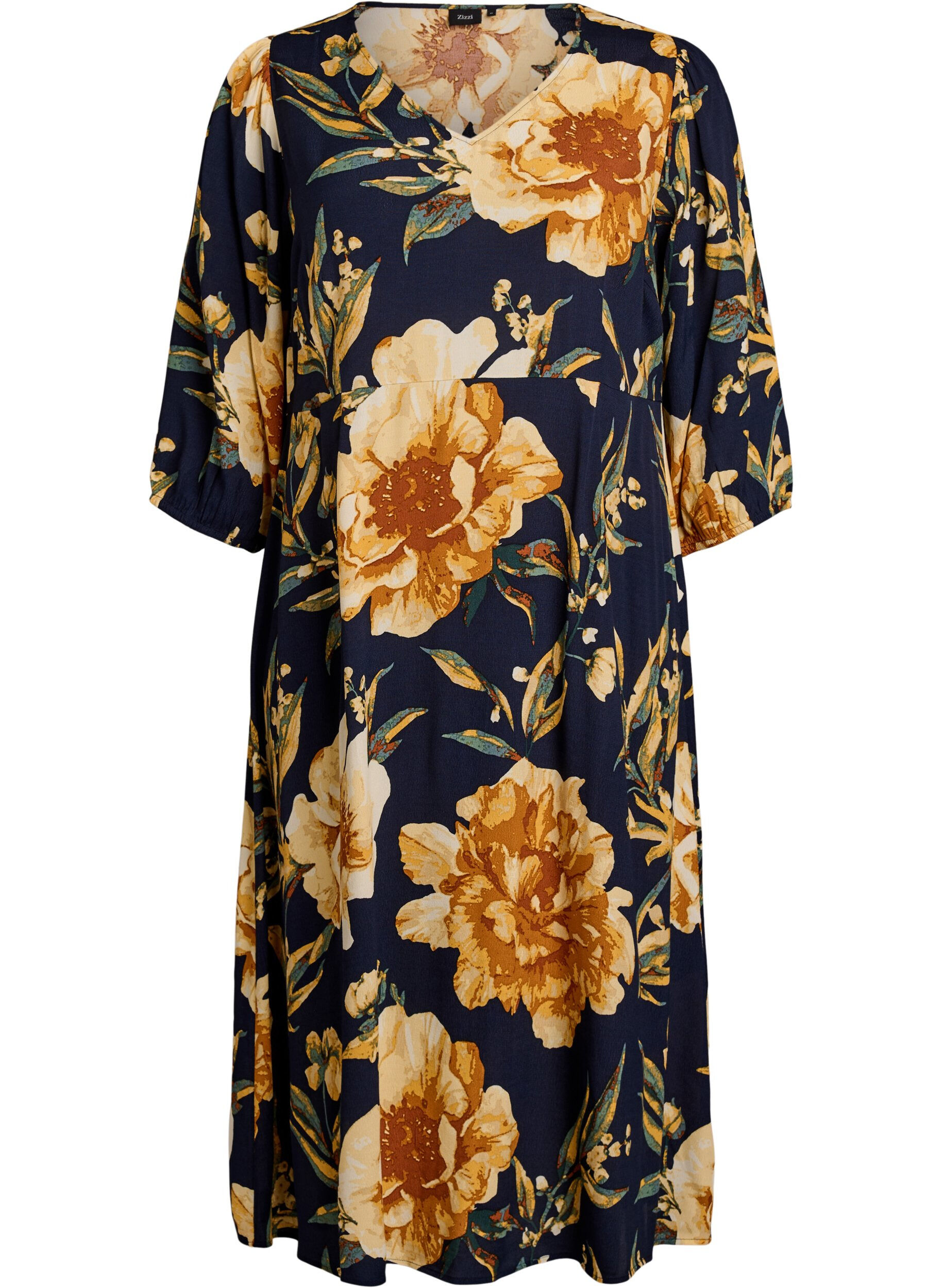 Midi dress with floral print and 3/4 sleeves