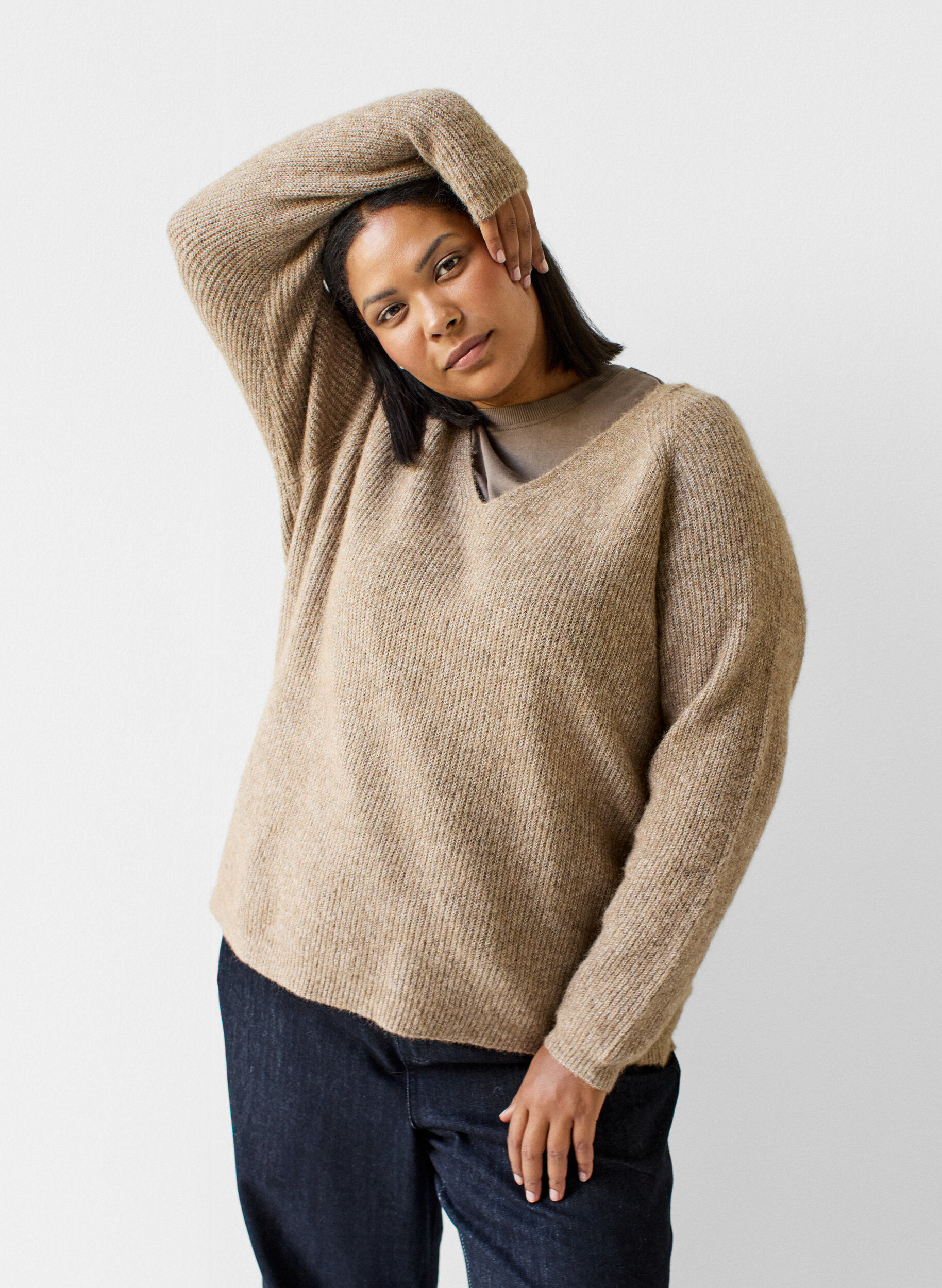 Zizzifashion Knitted blouse with V-neck and raglan sleeves, Brown, Model image number 3