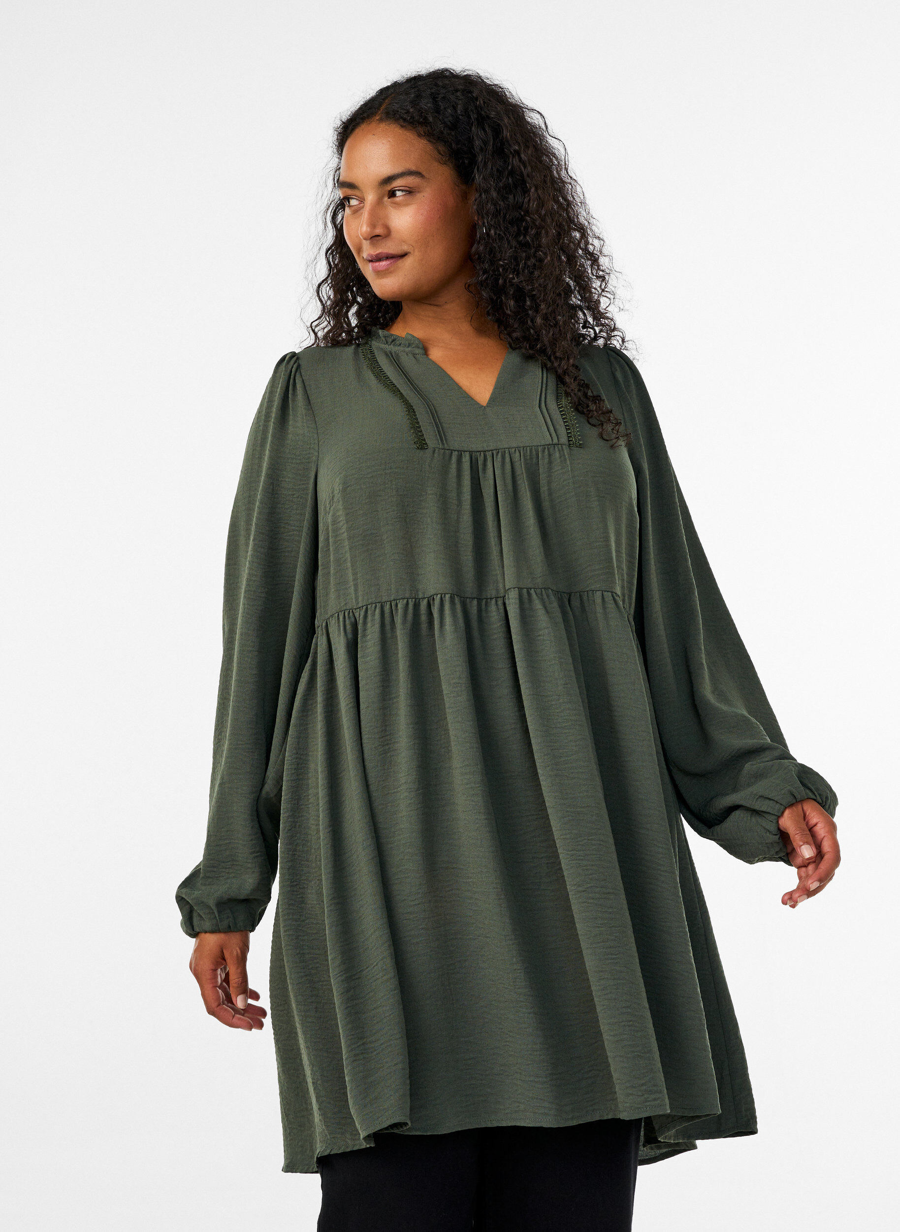 ZizzifashionA-line dress with an empire line, Green, Model image number 0