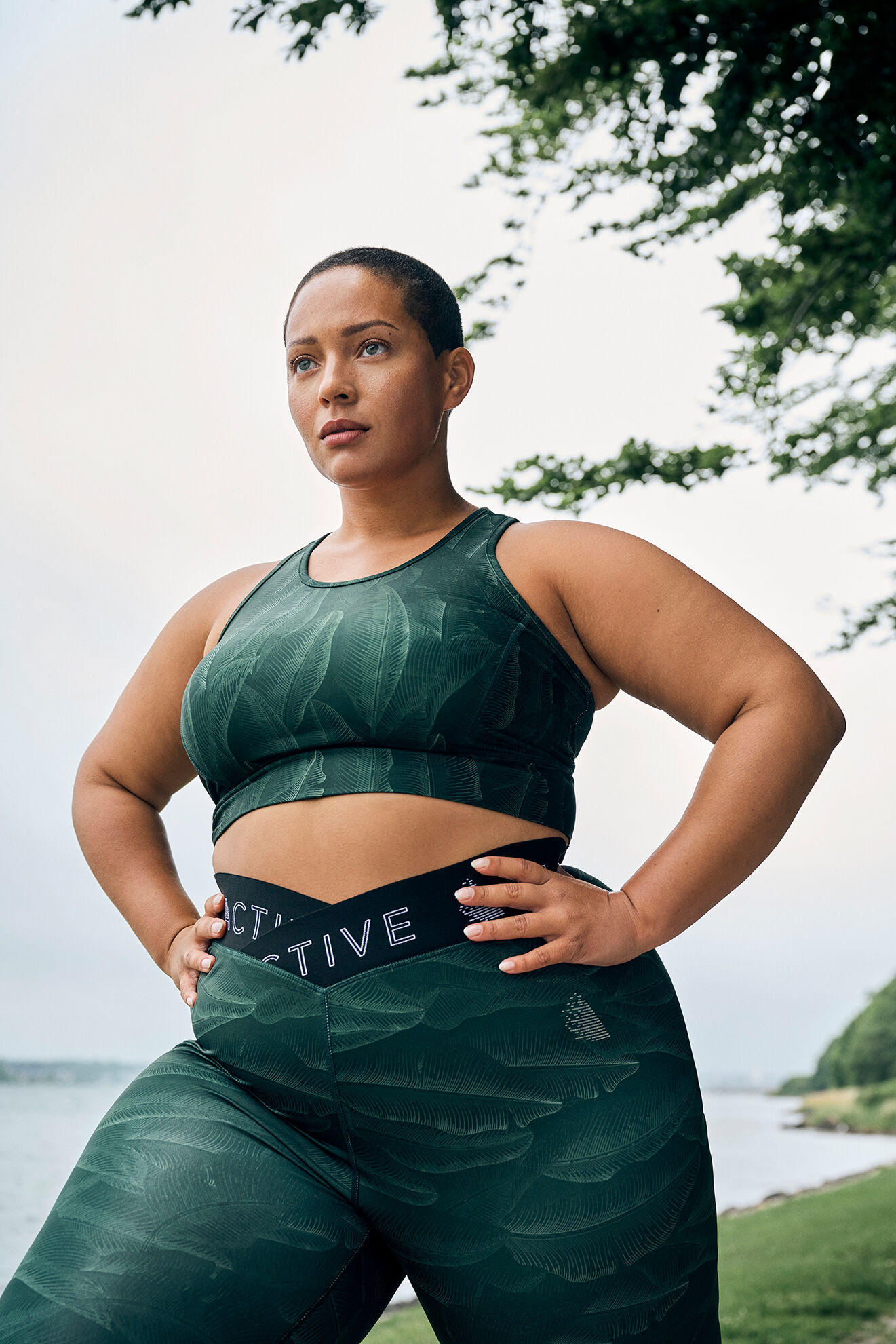 Zizzifashion The set for nature, , Model