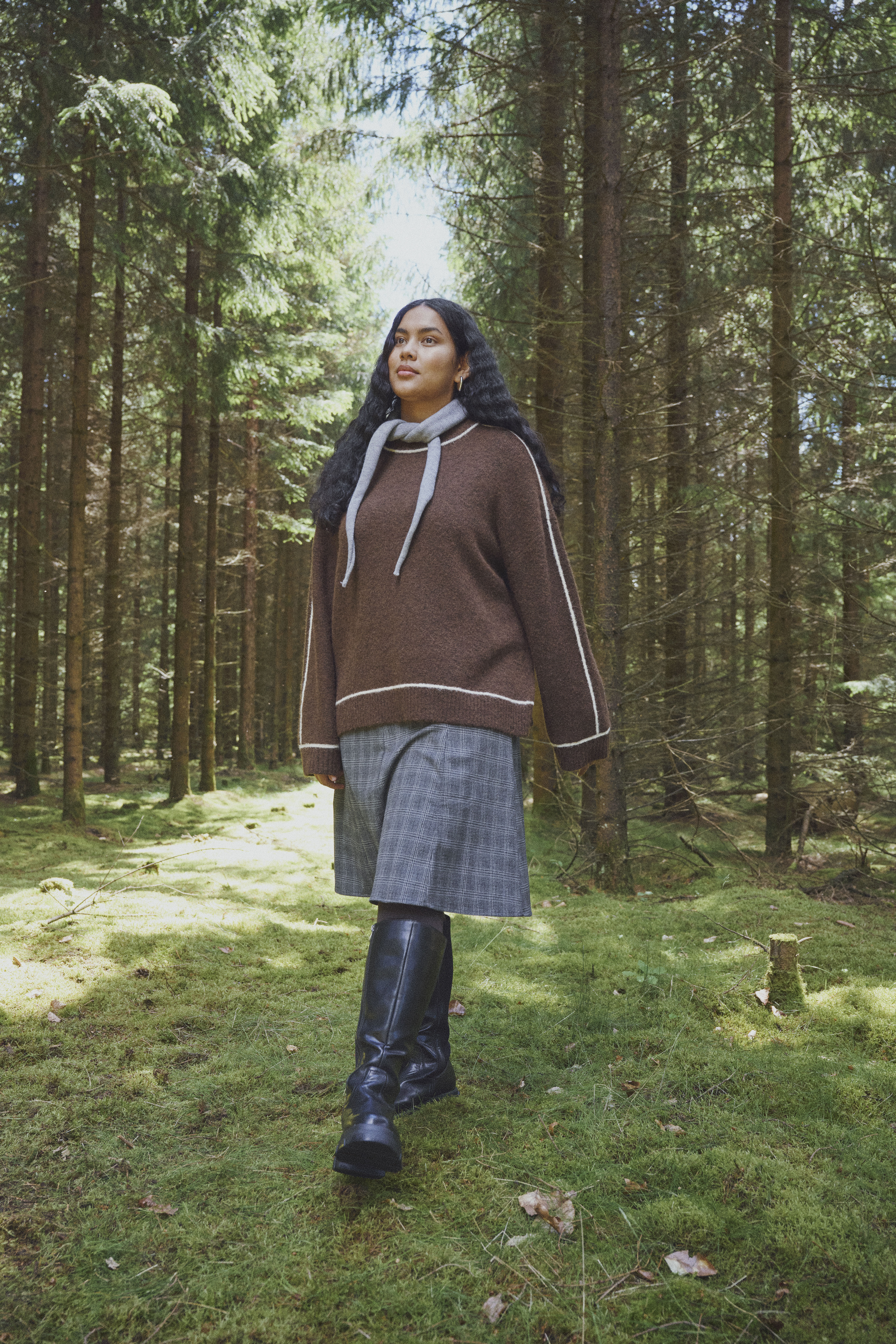 ZizzifashionNatural autumn elegance in layers, , Model