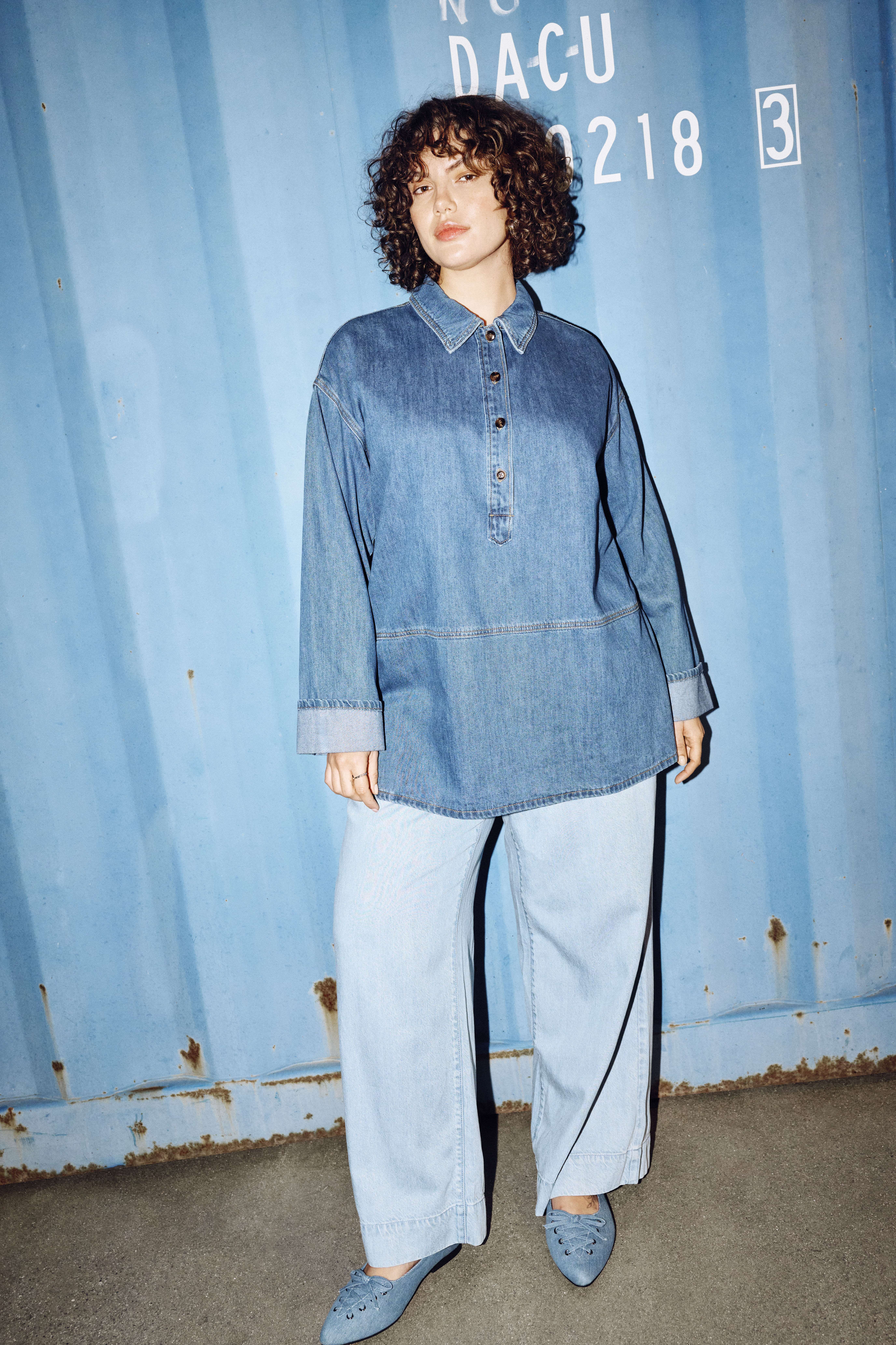 Zizzifashion Denim look, , Model