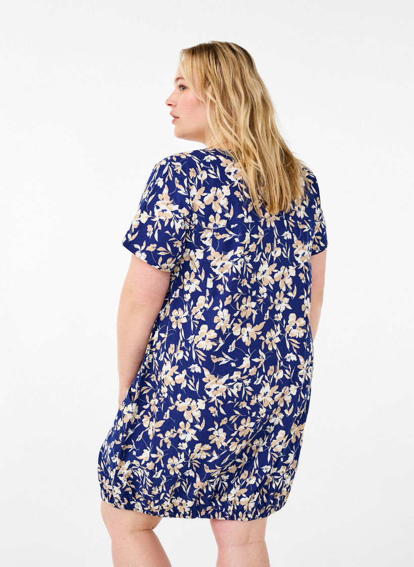 Short-sleeved cotton dress with floral print, Blue, Model image number 2