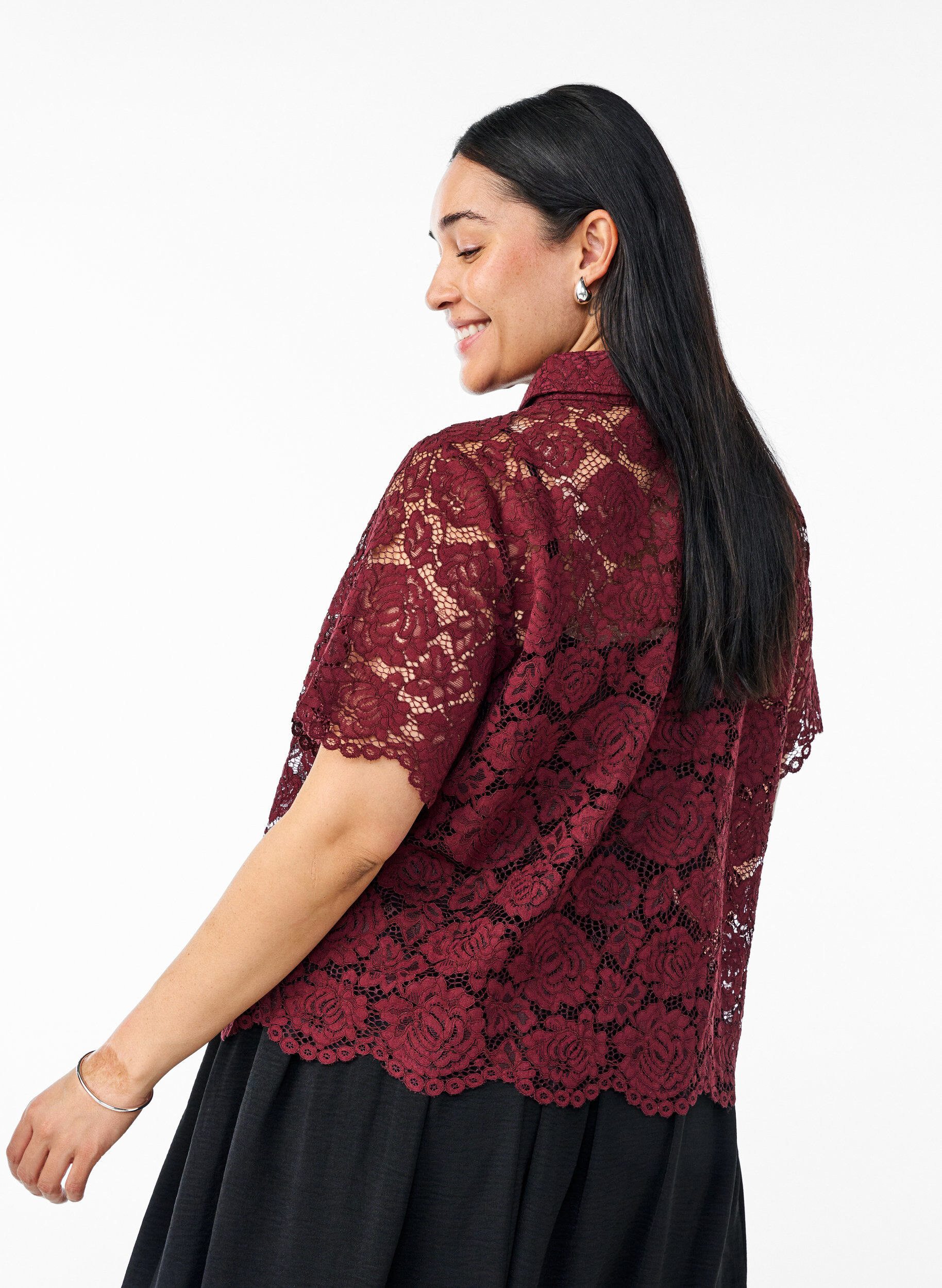Zizzifashion Lace shirt blouse with pearl buttons, Dark Bordeaux, Model image number 2