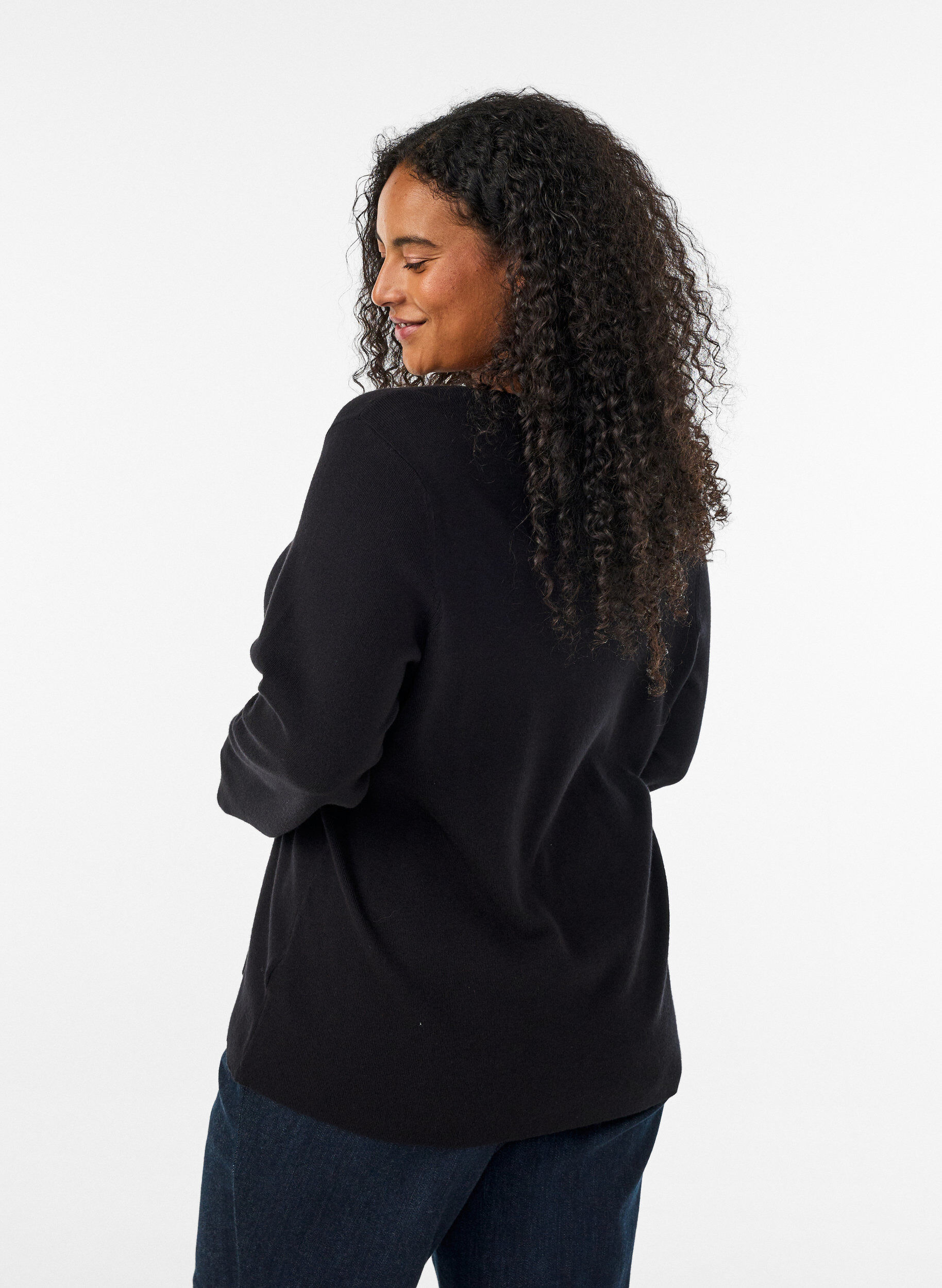 ZizzifashionFine-knit cardigan with fabric-covered buttons, Black, Model image number 2