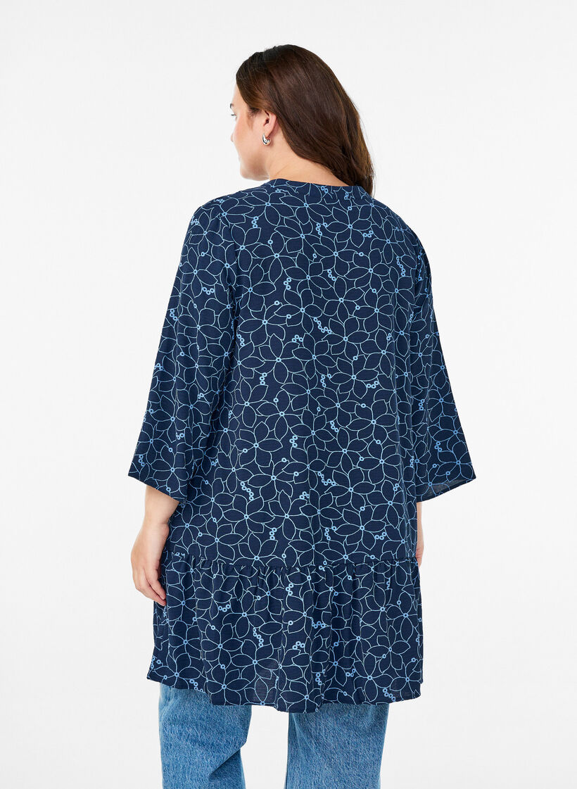 Tunic with an embroidered floral pattern and 3/4 sleeves, Blue, Model image number 2