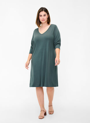 Solid colour long-sleeved dress with V-neck, Urban Chic, Model image number 2