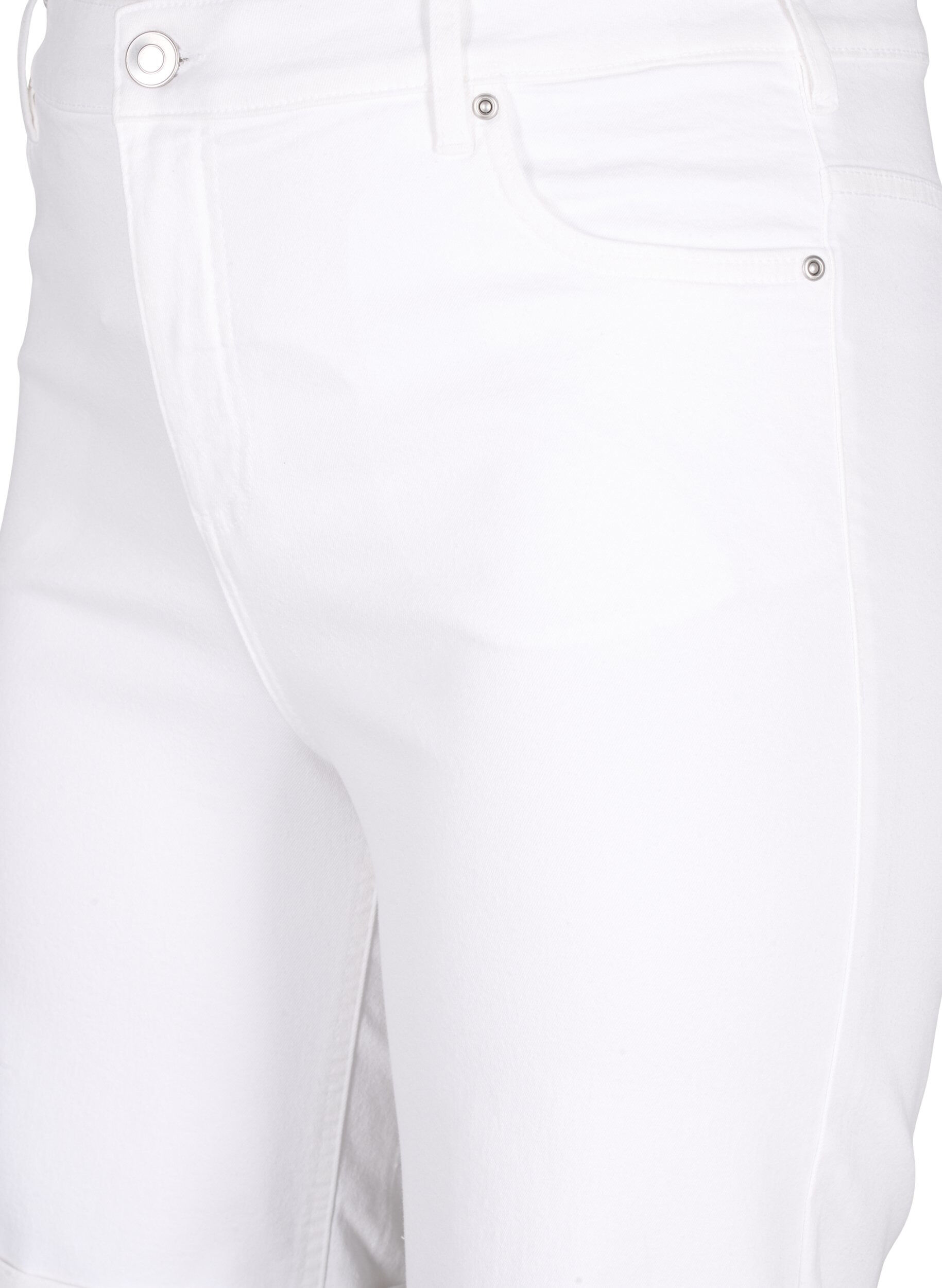 Zizzifashion Tight fitting denim shorts with a high waist, Bright White, Packshot image number 2