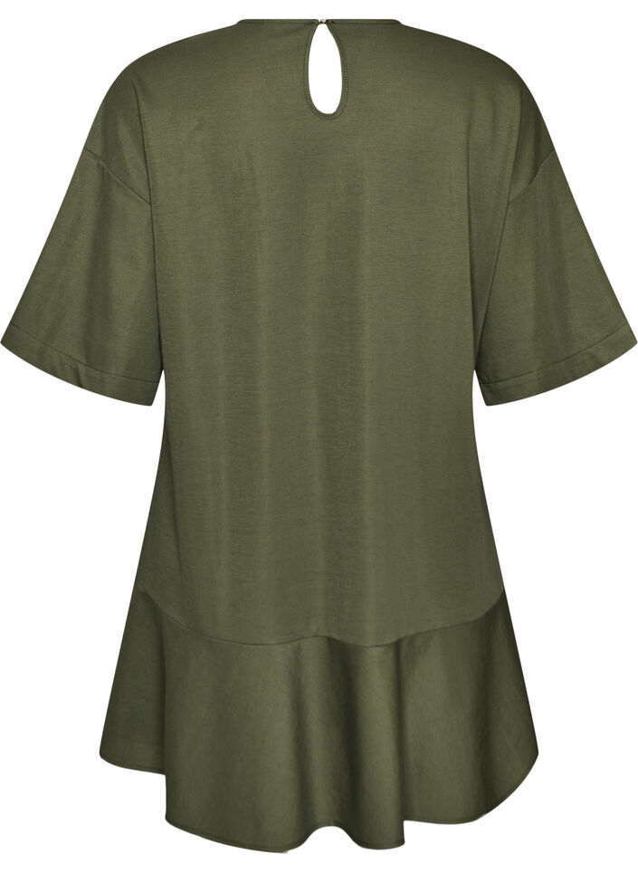 Short dress with a loose fit and ruffle hem, Green, Packshot image number 1