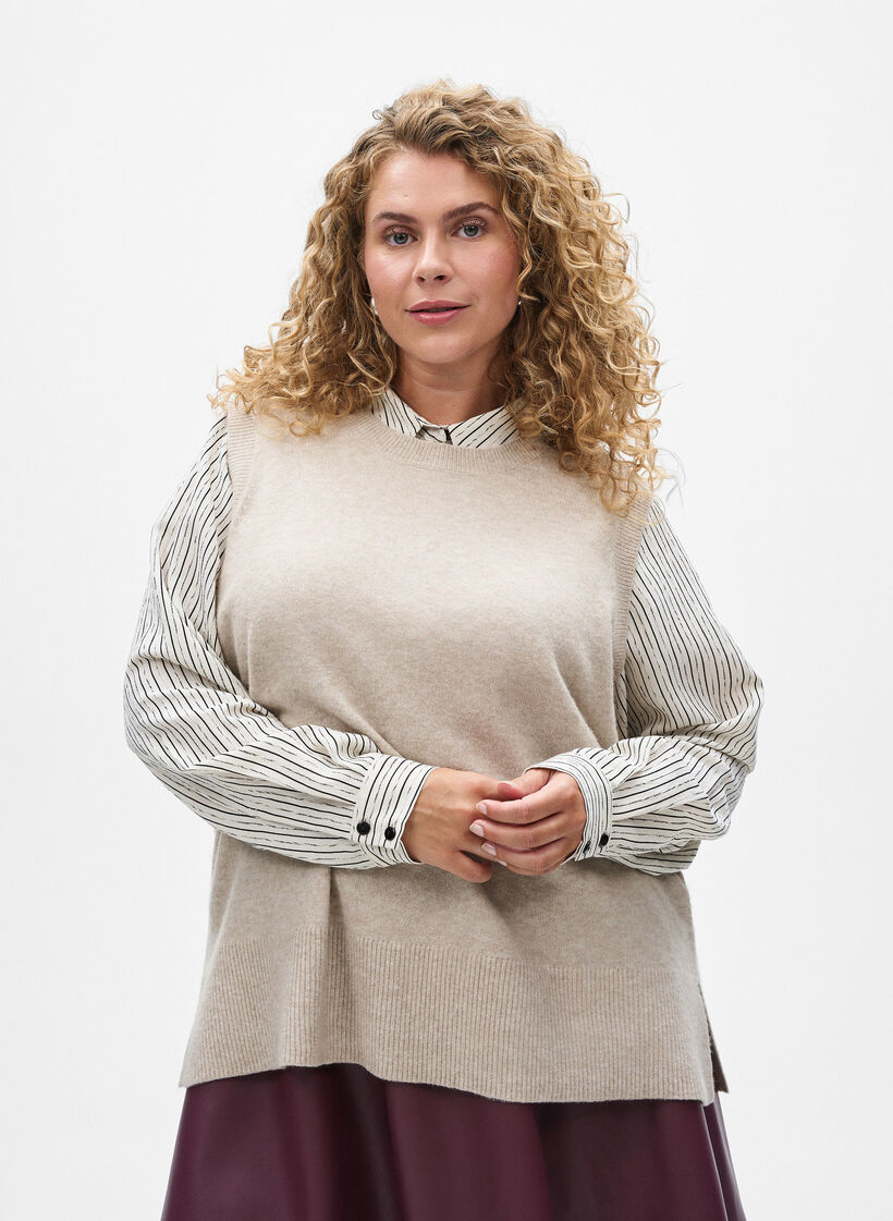 Knitted vest with ribbed edges, Beige, Model image number 0