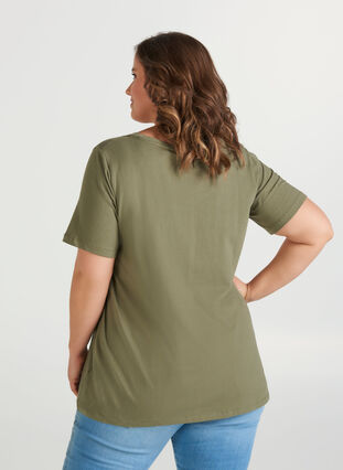 Basic T-shirt, Deep Lichen Green, Model image number 0