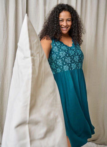Lace top viscose nightgown, Reflecting Pond, Image image number 0