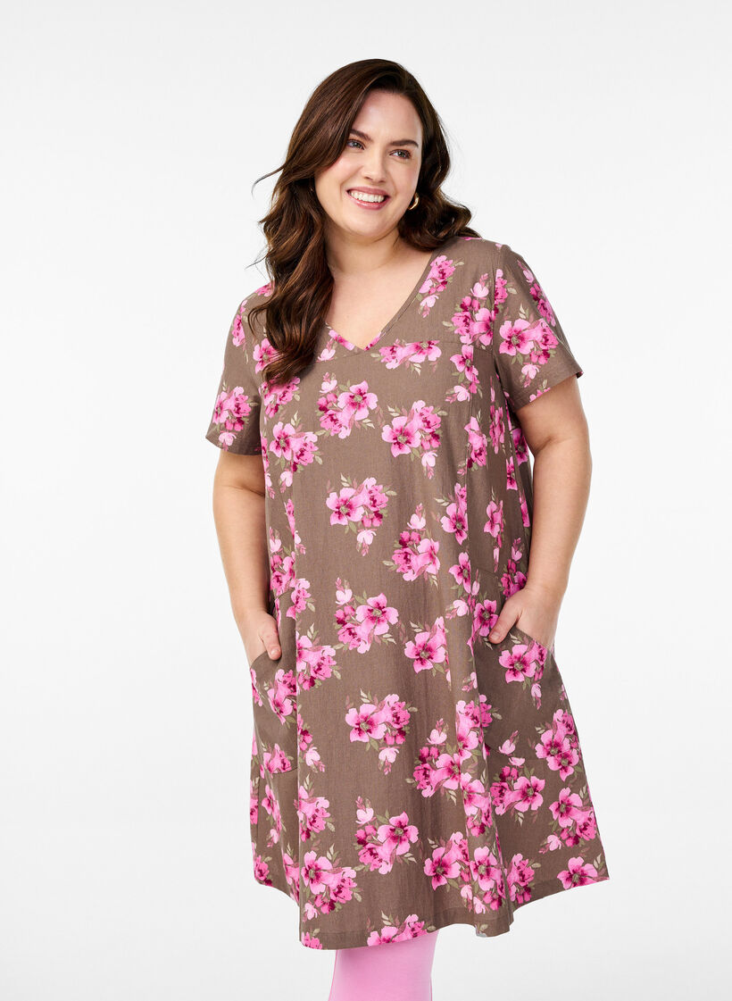 Short a-line dress with floral print, Brown, Model image number 0