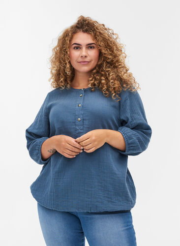 Cotton blouse with buttons and 3/4 sleeves, Bering Sea, Model image number 0