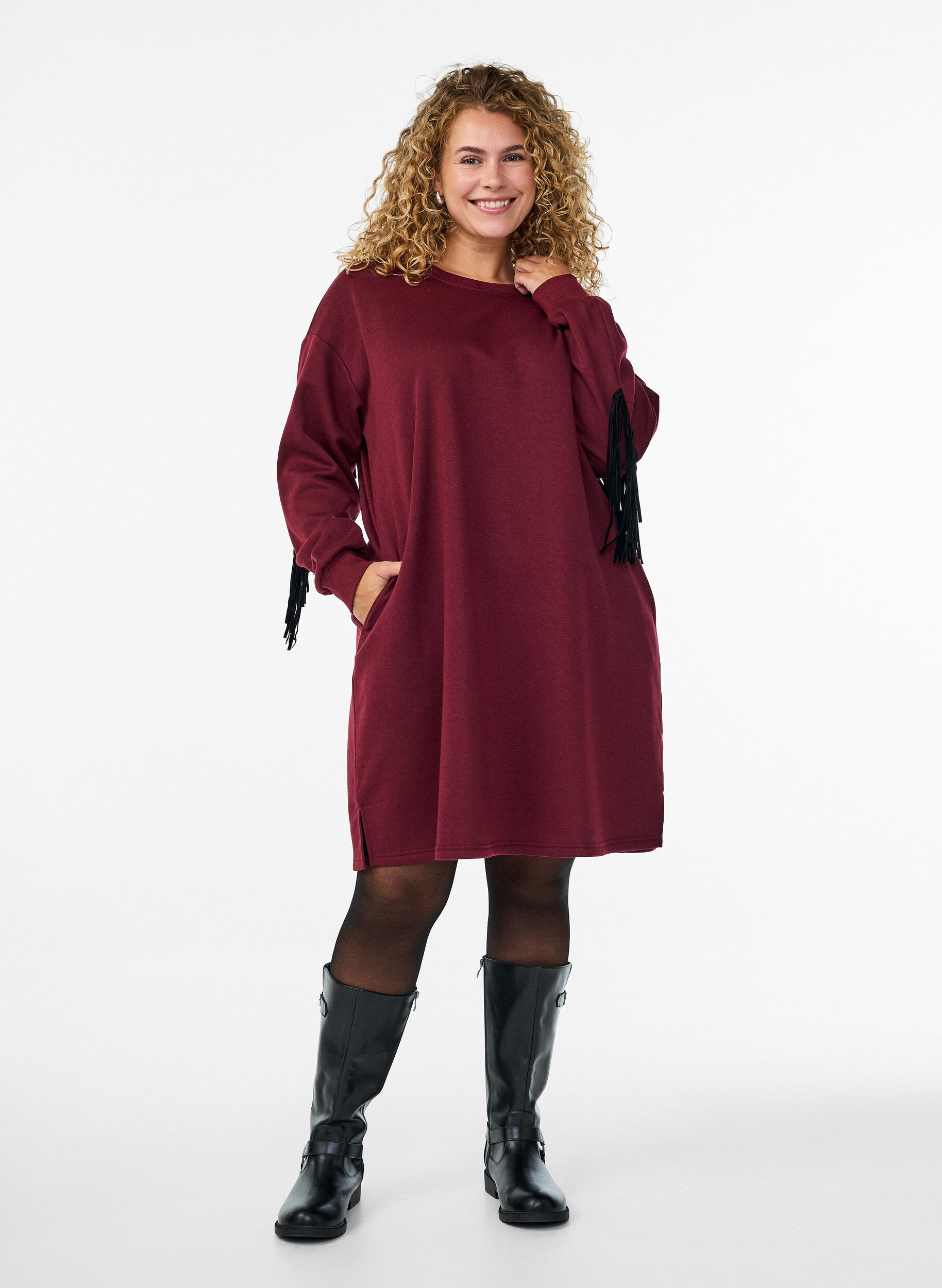 Knee-length sweat dress with fringes, Dark Bordeaux, Model