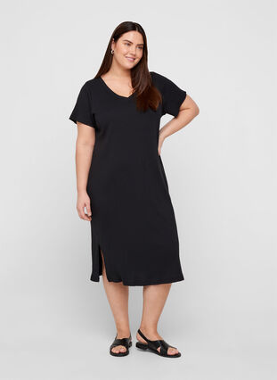 Short-sleeved ribbed dress with slits, Black, Model image number 2