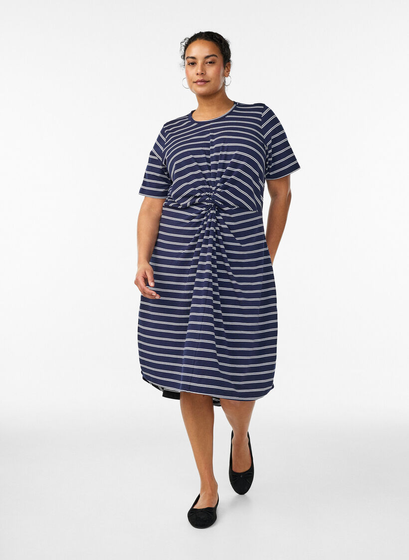 Cotton dress with twist detail, Blue, Model image number 1
