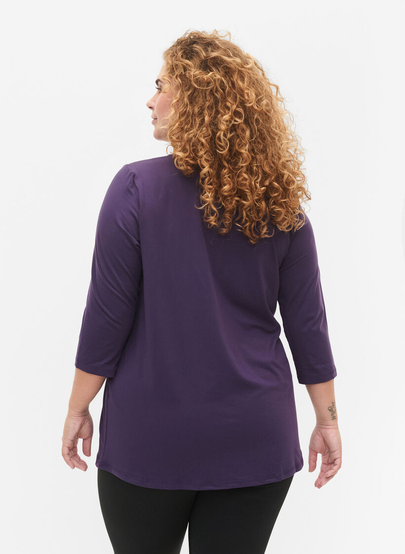 Workout top with 3/4 sleeves, Purple, Model image number 2
