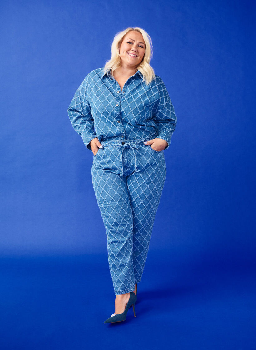 Cropped Mille jeans with destroy pattern, Blue Denim, Image image number 0