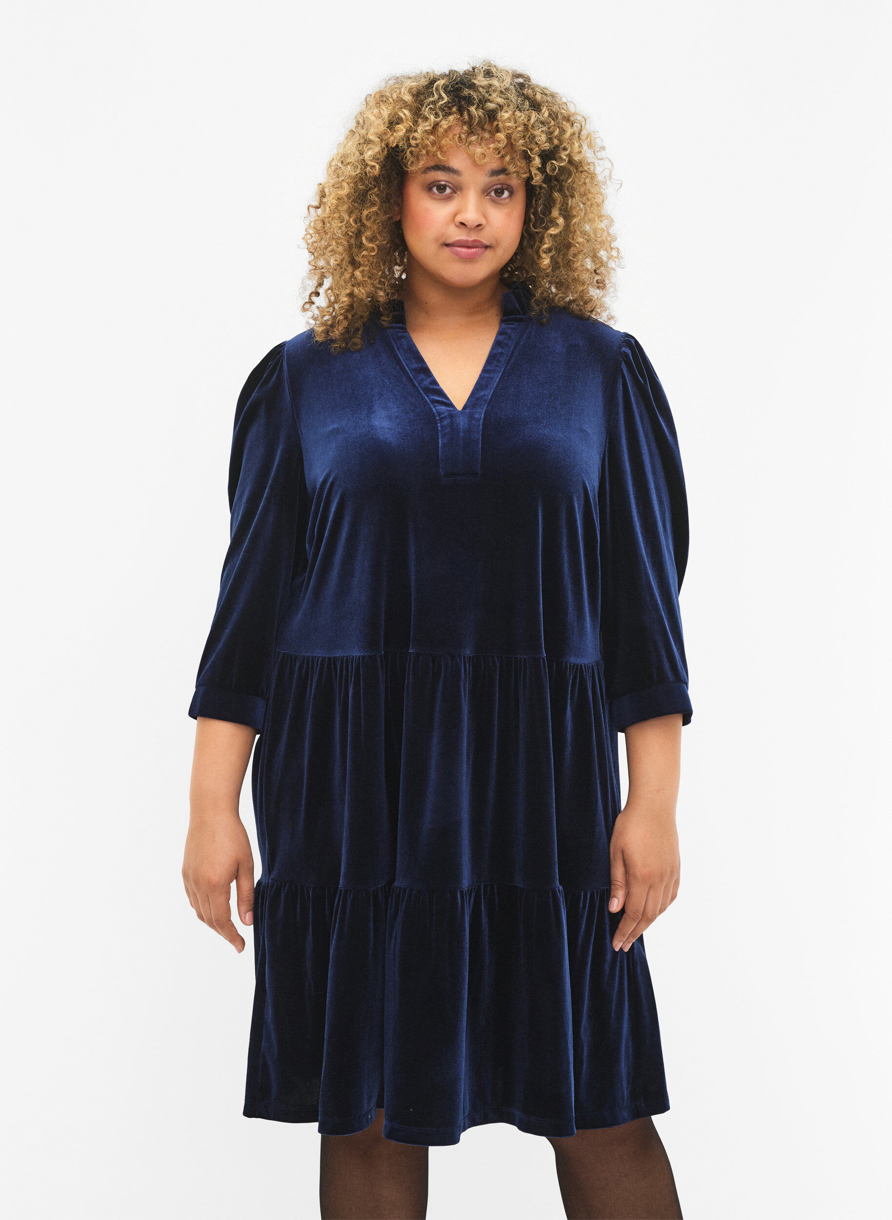 Zizzifashion Velour dress with ruffle collar and 3/4 sleeves, Navy Blazer, Model image number 0