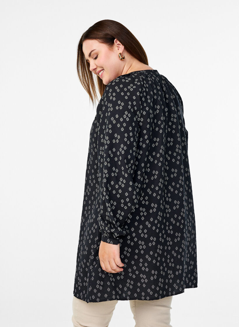 Long-sleeved tunic with floral print, Black, Model image number 2
