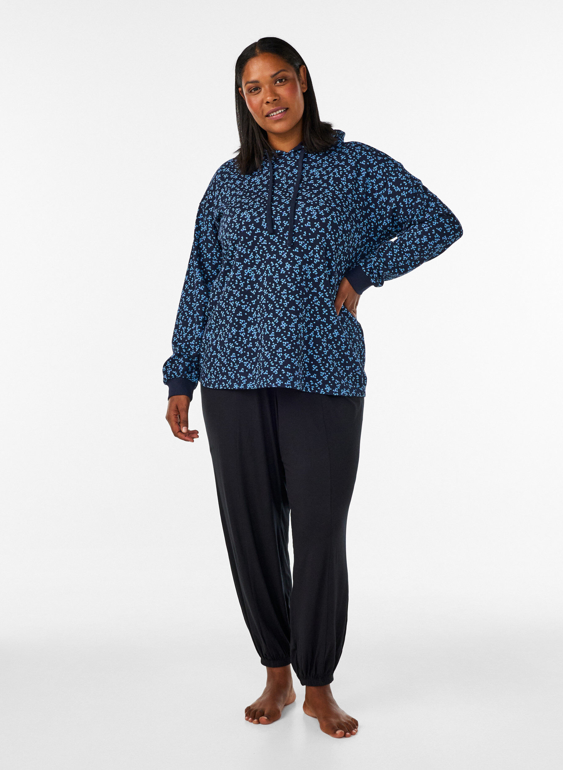 ZizzifashionHoodie with all-over print, Blue, Model image number 1